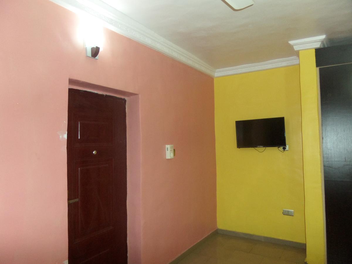 Ikotun De-Zone Hotel מראה חיצוני תמונה